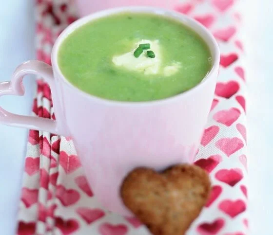 Pea and Roasted Garlic Soup Recipe: Cook Vegetarian Magazine