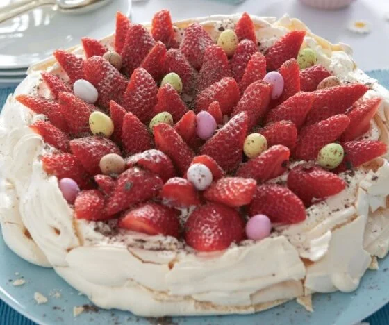 Strawberry Pavlova Recipe