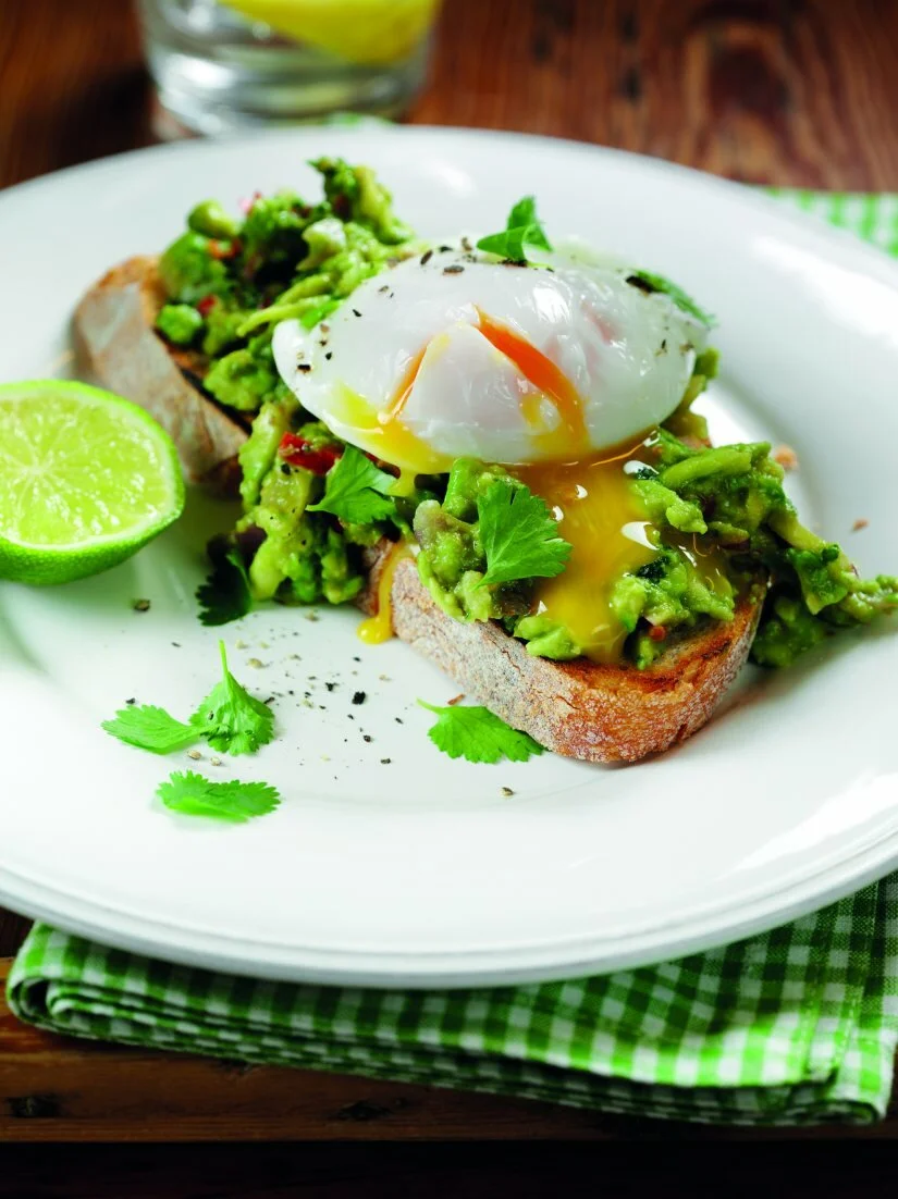 Eggs and Guacamole on Toast Recipe: Veggie Magazine