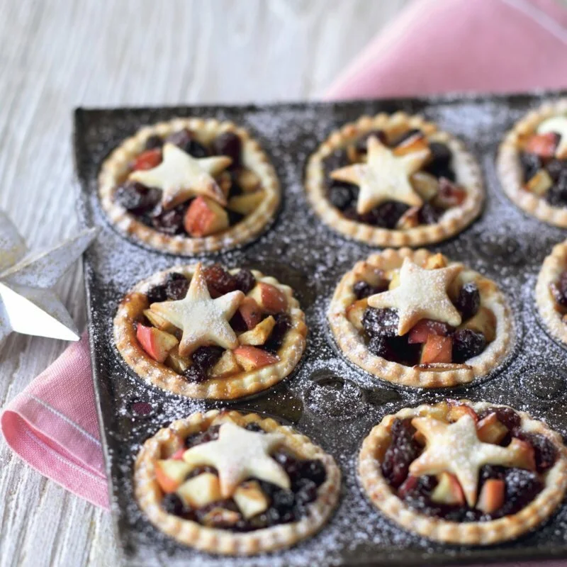 Pink Lady Apple and Mincemeat Tarts Recipe: Cook Vegetarian Magazine