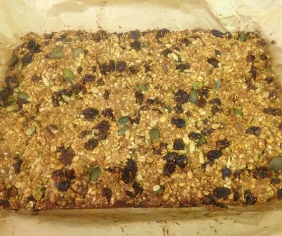 Quick and easy super-nutritious breakfast flapjacks Recipe
