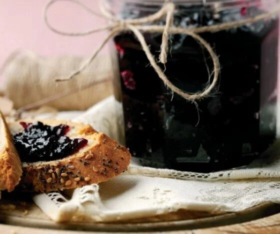 Apple and Blackcurrant Jam Recipe