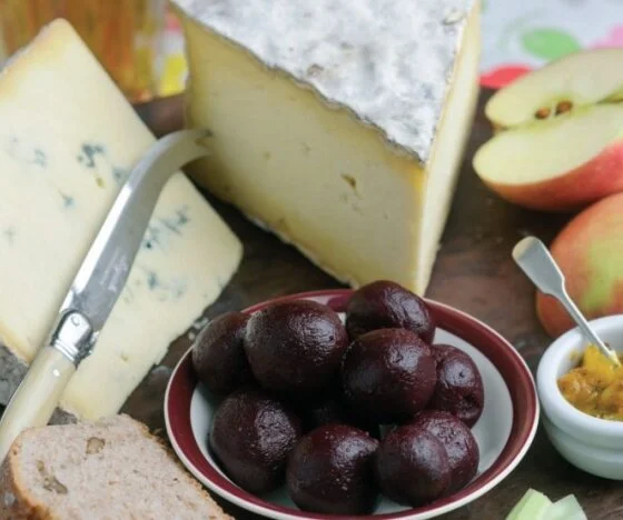 Cheese & Beetroot Ploughman’s Recipe