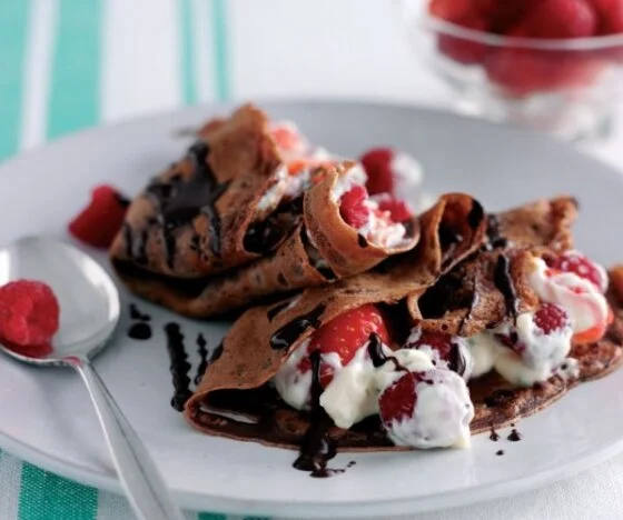 Chocolate Berry Pancakes with Minted Yoghurt Recipe