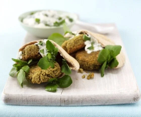 Falafel in Pitta Pockets Recipe