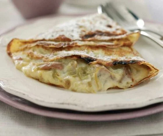 Gingered Rhubarb & Custard Pancakes Recipe