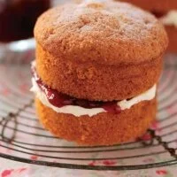 Individual Victoria Sponges Recipe