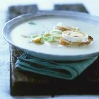 Creamy Leek and Potato Soup Recipe
