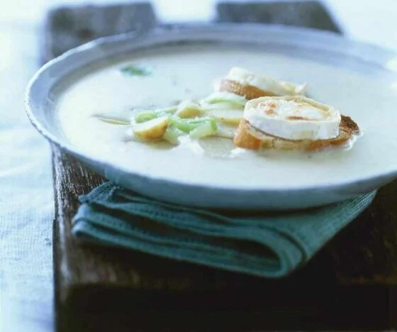Creamy Leek and Potato Soup Recipe