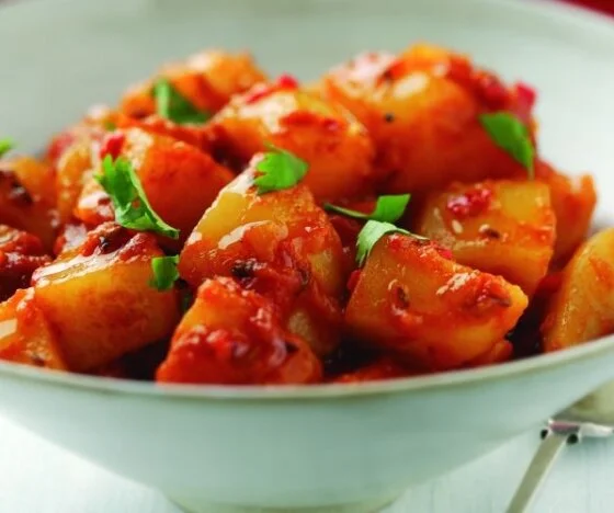 Masala Potatoes with Cumin and Tomatoes Recipe