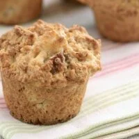 Easy Apple and Walnut Muffins Recipe