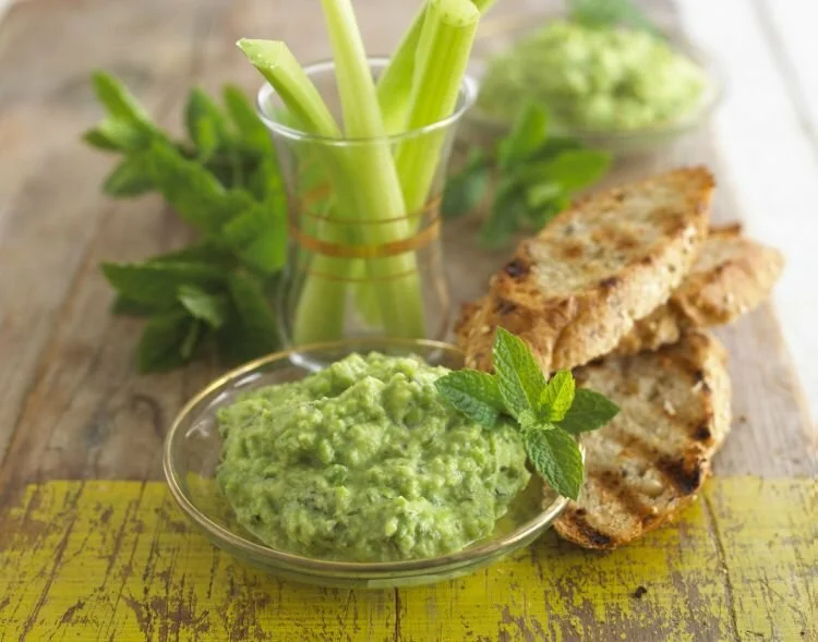 Pea and Mint Houmous Recipe: Cook Vegetarian Magazine