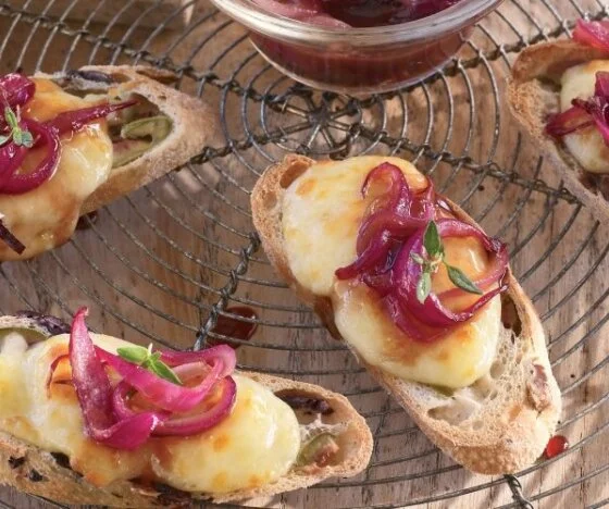 Rarebit Toasts with Red Onion Compôte Recipe