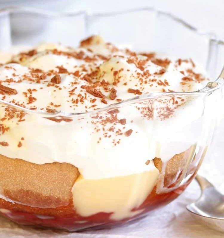 James Martin’s Raspberry Trifle Recipe: Cook Vegetarian Magazine