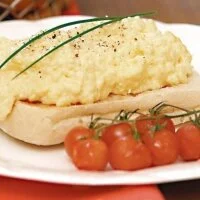 Rose Elliot’s Easy Scrambled Eggs Recipe