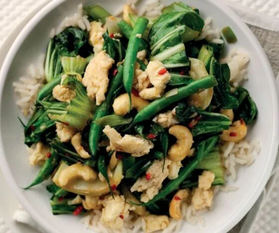 Spicy Eggs and Greens Stir-fry Recipe