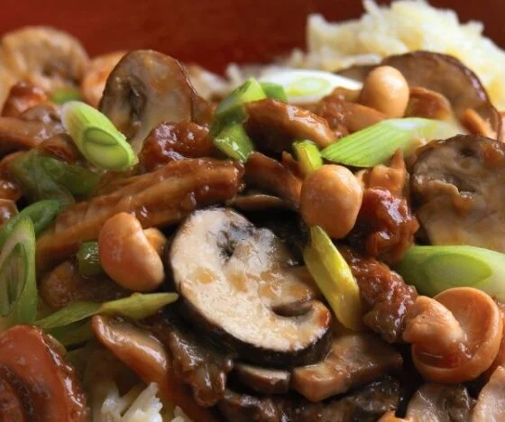 Three Mushroom Claypot with Oyster, Chestnut and Enoki Mushrooms Recipe