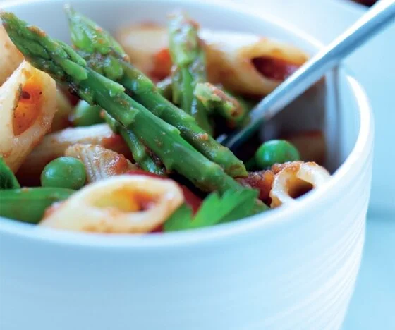 Summer Vegetable Penne with Asparagus and Peas Recipe
