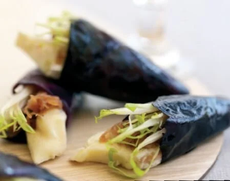 Brie and Red Cabbage Wraps Recipe