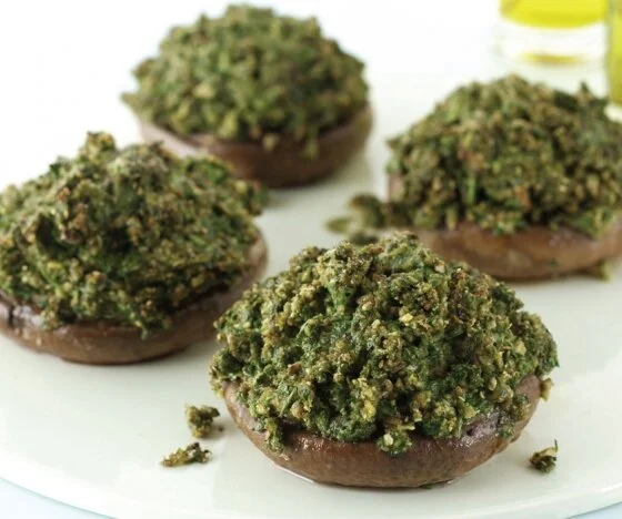 Spinach and Goat’s Cheese Stuffed Mushrooms Recipe