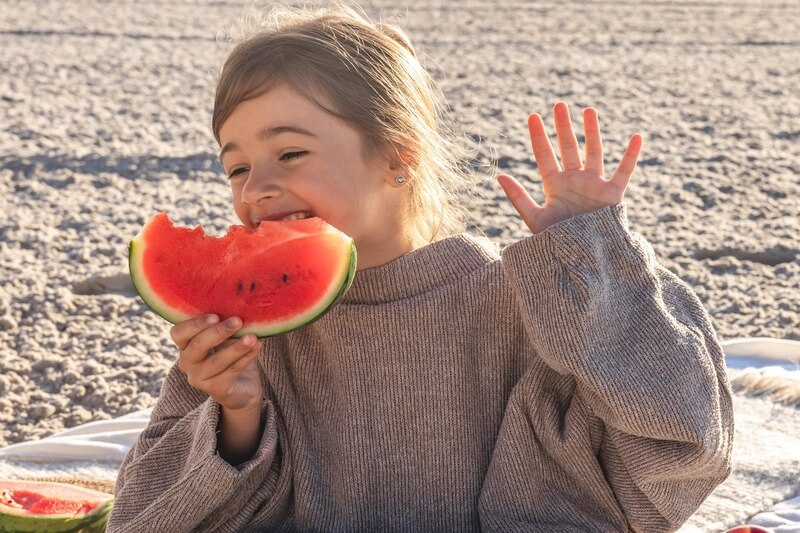 Sun and Diet: What to Eat During Hot Weather?