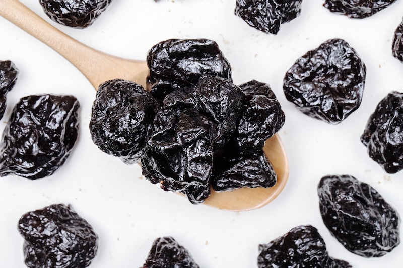 Prunes: what benefits do they offer our body?